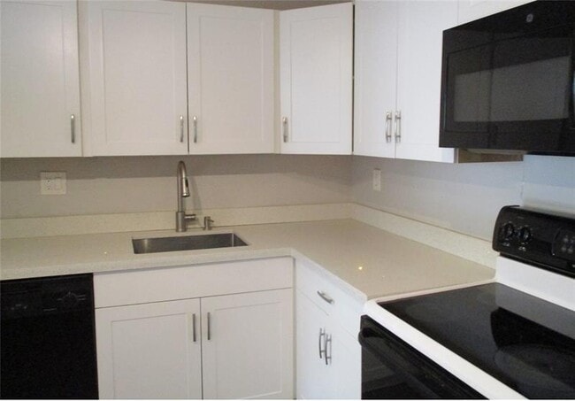 Foto del edificio - 2731 Taft St