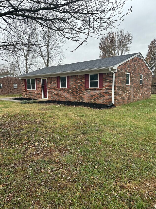 410 Savannah Ave, Elizabethtown, KY 42701 House Rental in Elizabethtown, KY