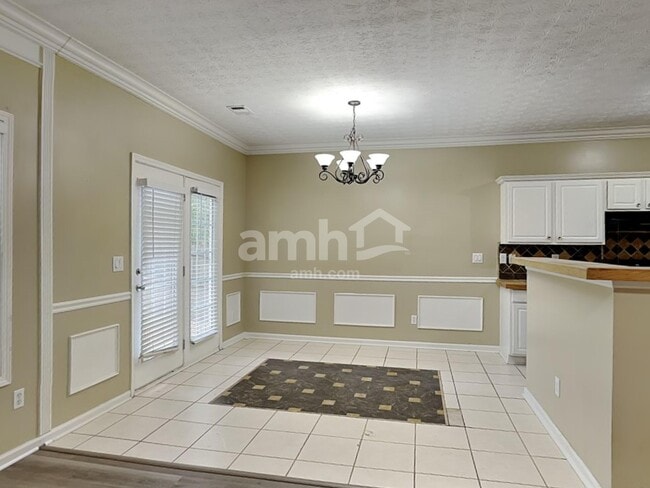 Building Photo - 875 Clairidge Ln