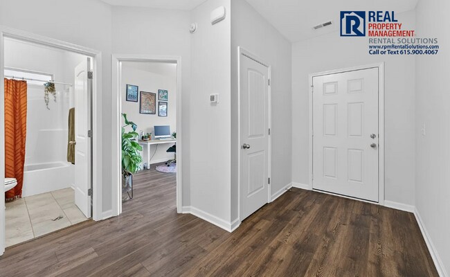 Foto del edificio - Luxury 4BD 3BA w/ bonus room & 2 car garage!! Triple Rockvale Schools!