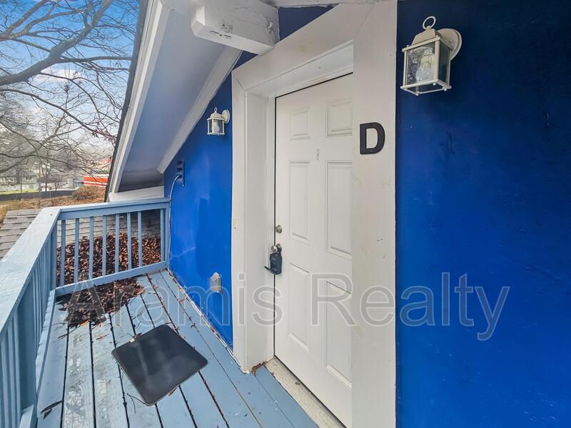 Primary Photo - 1519 Olympian Way SW Unit D - 1