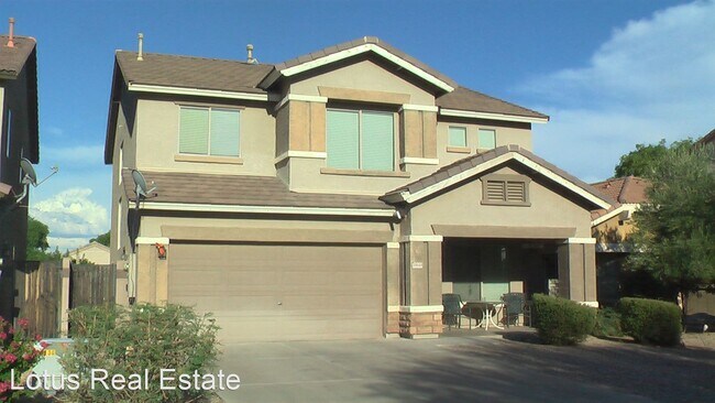 Foto del edificio - 4 br, 2.5 bath House - 39649 N Carolina Ave