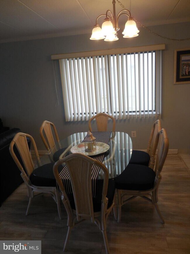 Foto del edificio - 13009 Wight St