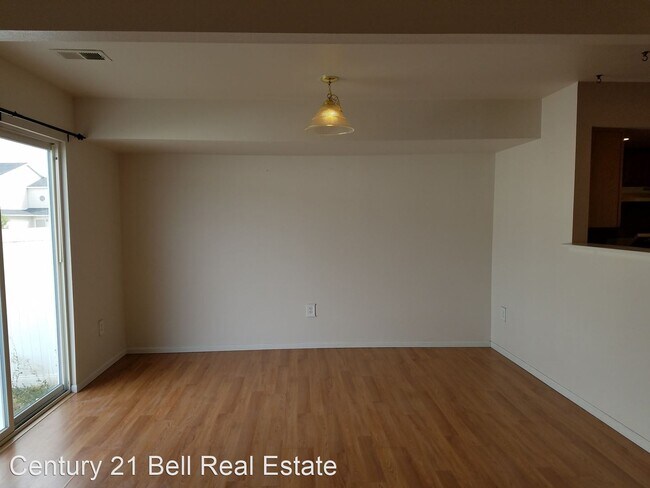 Building Photo - 3 br, 2.5 bath House - 307 Annie Morgan Court