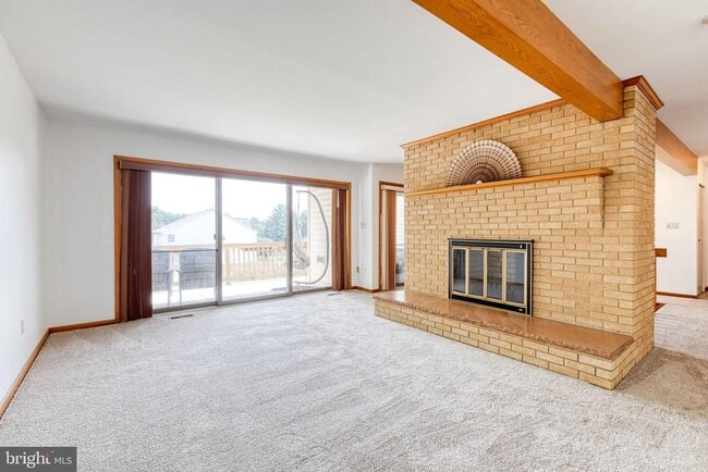 Building Photo - 18 Byway Rd