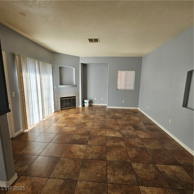 Foto del edificio - 4730 E Craig Rd