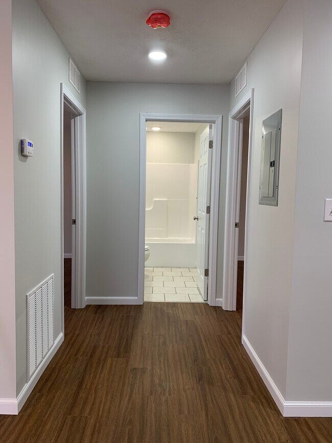 150 School Side Dr Unit 150B Schoolside Drive, Brandenburg, KY 40108 Apartments in Brandenburg