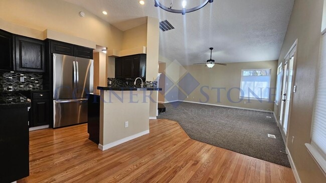 Building Photo - Beautifully Update Home in Boise! MOVE IN ...