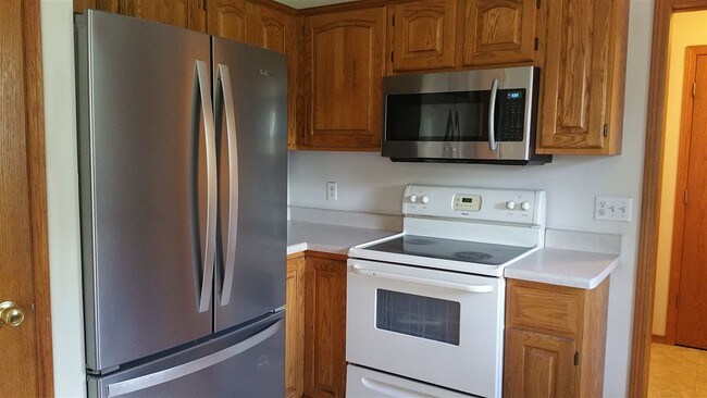 Building Photo - 603 Sunnybrook Dr