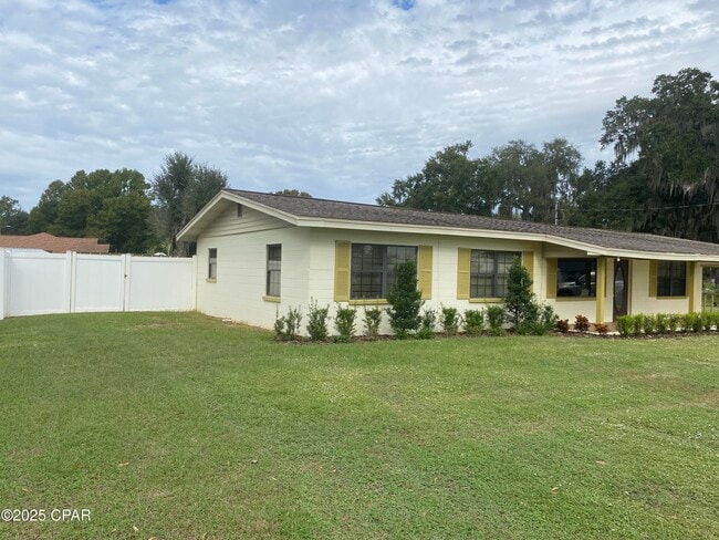 Building Photo - 137 N Lake Reedy Blvd