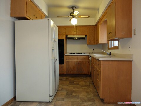 Building Photo - 4800 N 6th St