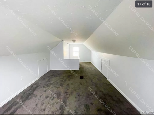 Building Photo - 26261 Clancy St