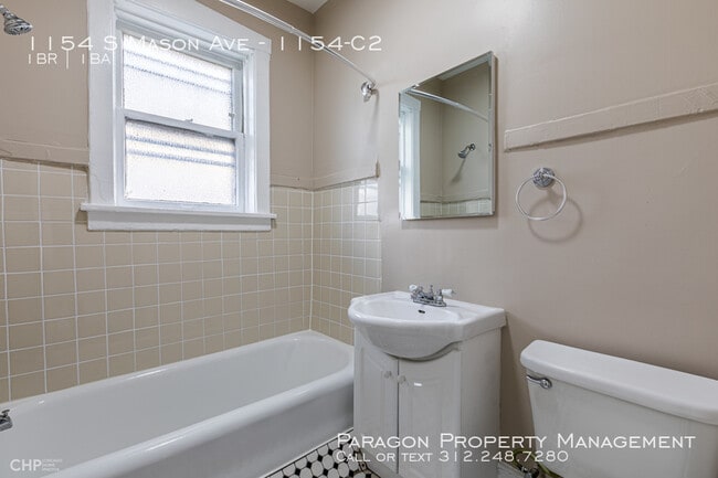 Building Photo - 1154 S Mason Ave