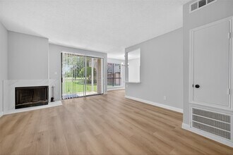 Building Photo - 8205 Sands Point Dr
