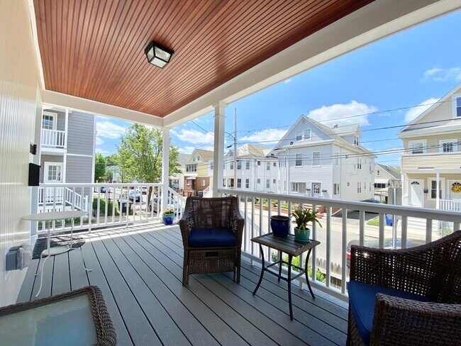 Foto del edificio - 128 Hillsdale Rd