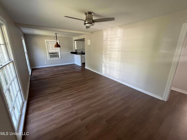 Foto del edificio - 1609 Gordon Ave