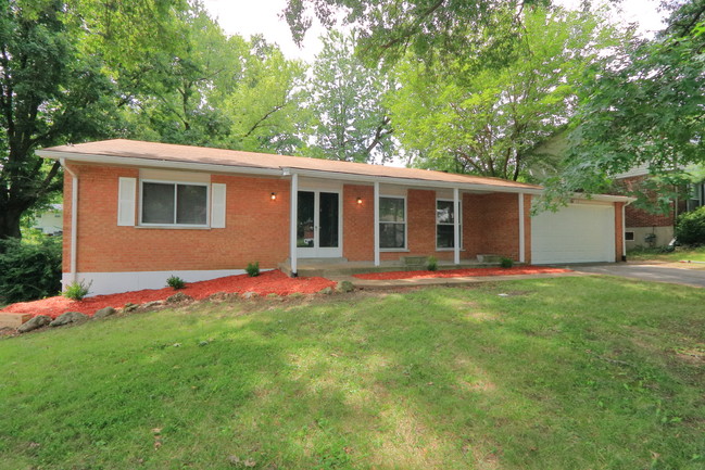 Building Photo - 2040 Jenner Ln
