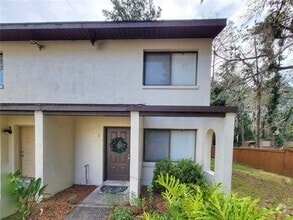 Building Photo - 2635 SW 35th Pl