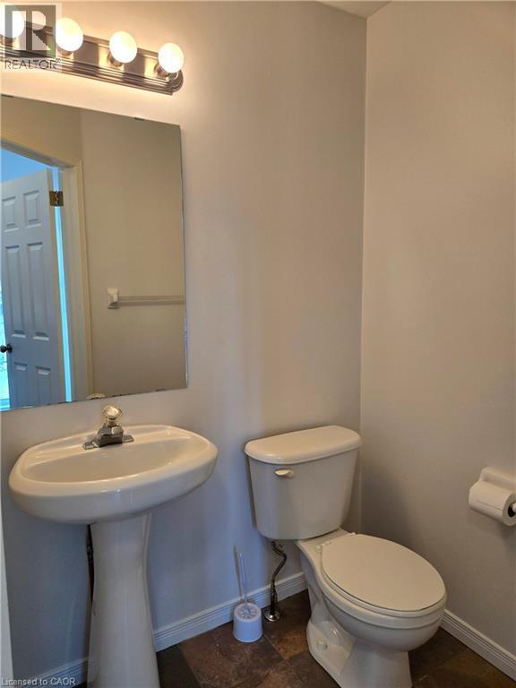 Building Photo - 654 Inglis Falls Pl