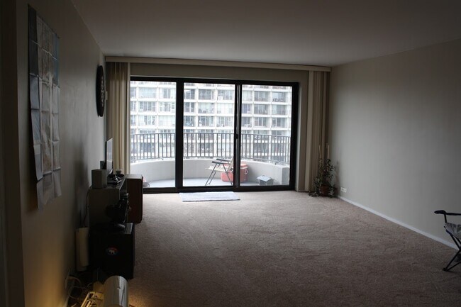 Foto del edificio - 2020 N Lincoln Park W