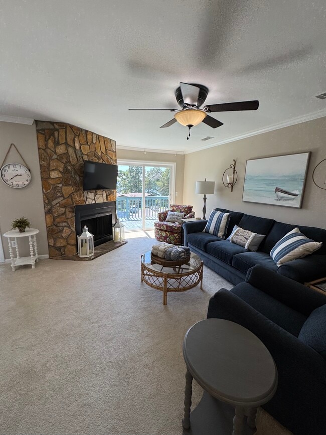 Living room - 20D Hartwell Villas