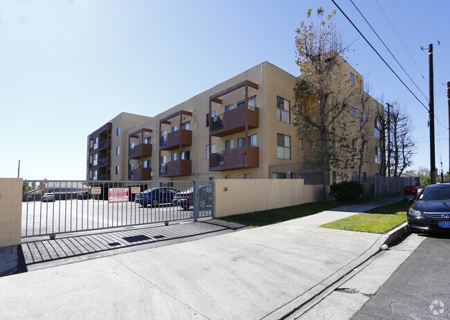 Foto del edificio - Avila Heights
