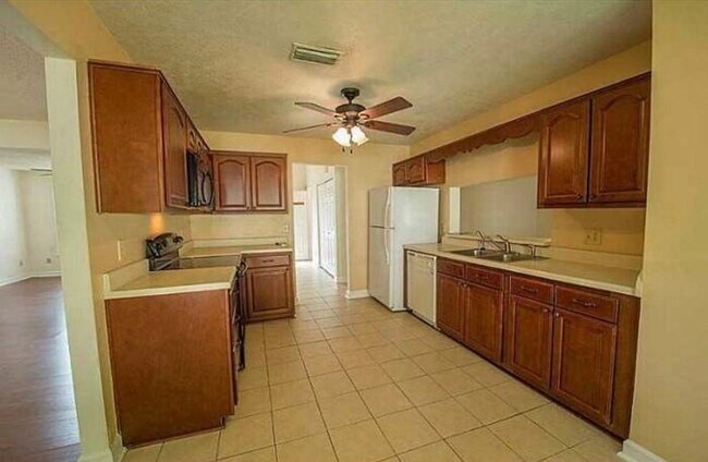 Foto del edificio - 705 Wagons Way