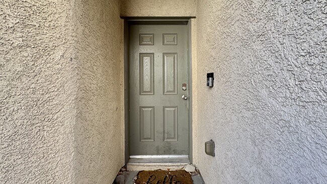 Foto del edificio - 4663 Aventura Canyon Ct