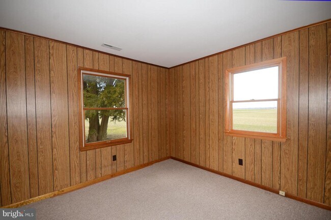 Building Photo - 12663 Lewistown Rd