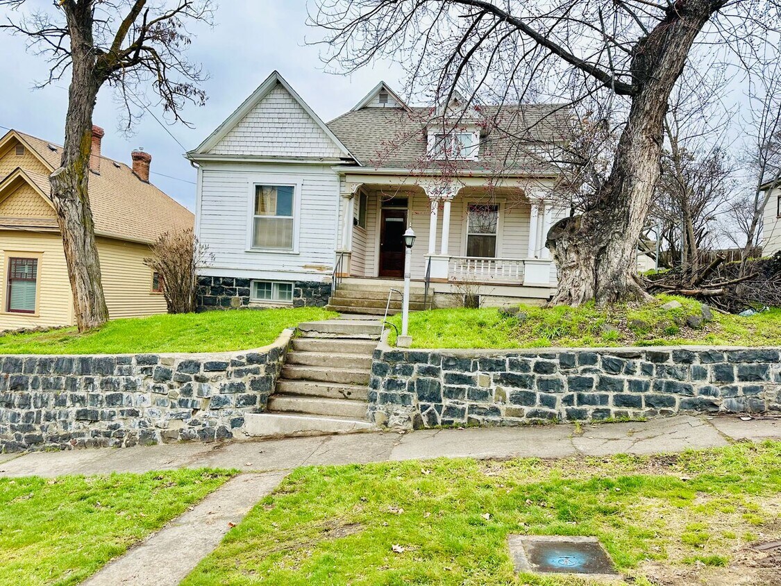 405 NW 5th St, Pendleton, OR 97801 House Rental in Pendleton, OR