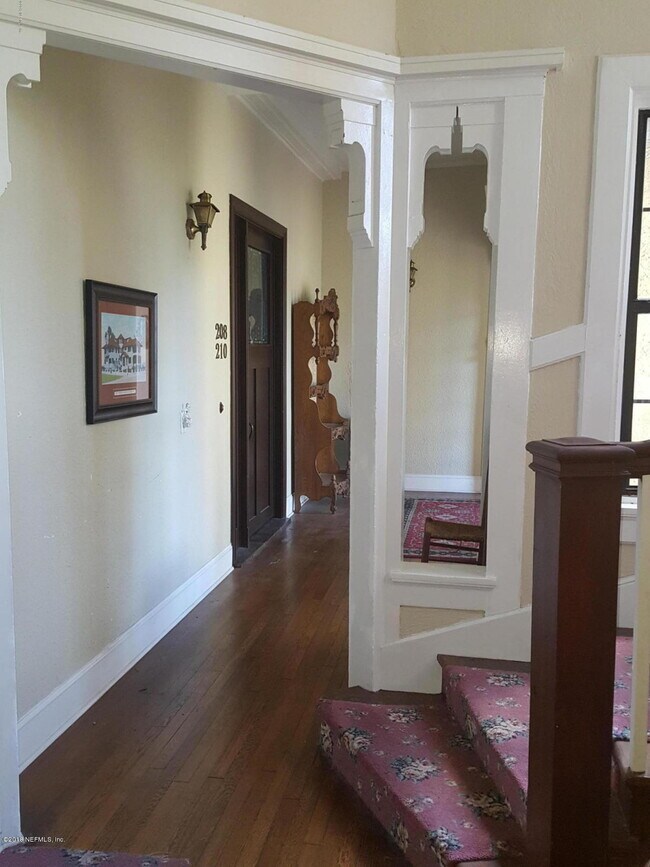 Foto del edificio - 216 St Johns Ave