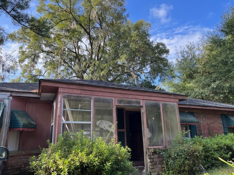 Foto principal - 913 Adel St