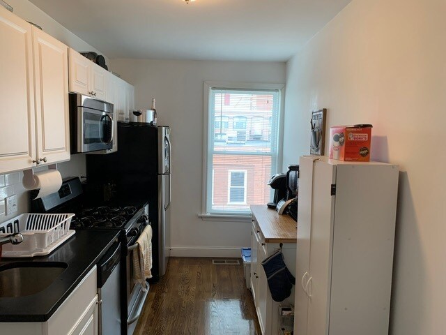 Primary Photo - 42 L St