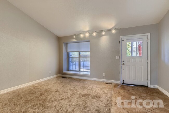 Foto del edificio - 19595 E Amherst Dr