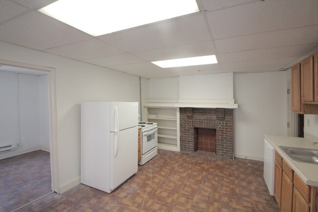 Building Photo - 505 South Ave