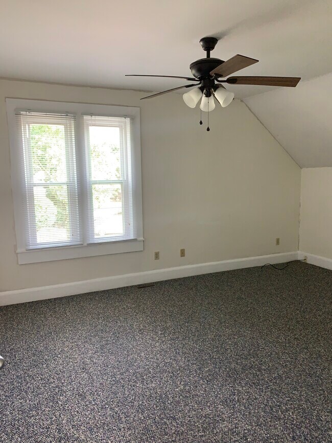 Master bedroom - 14 Everett St