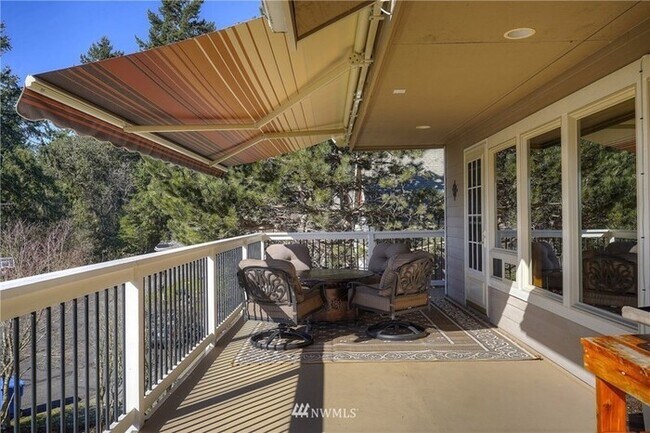 Building Photo - 1205 Pilchuck Place, Fox Island, WA, 98333