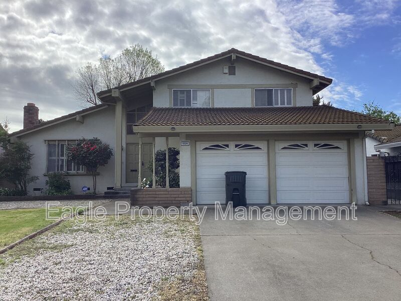 8324 La Riviera Dr, Sacramento, CA 95826 House Rental in Sacramento, CA