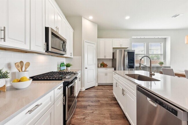 Foto del edificio - 601 Mistflower Springs Dr