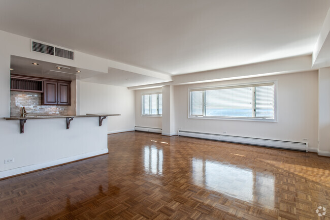 Dos habitaciones/2 baños - 890 ft² - Highland Towers