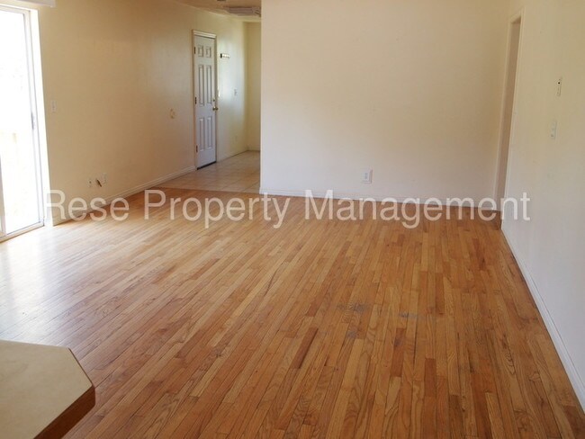 Fabulous Home With Mother In Law Apartment House For Rent West Building Photo Fabulous Home With Mother In Law Apartment