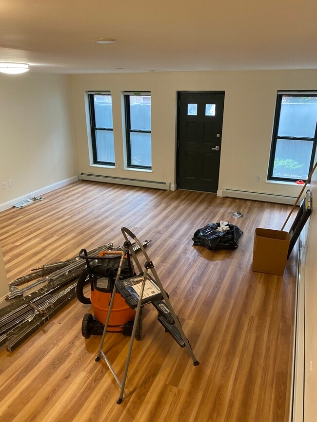 Foto del edificio - 409 Massachusetts Ave