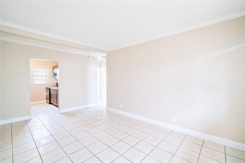 Foto principal - 700 NW 14th Terrace