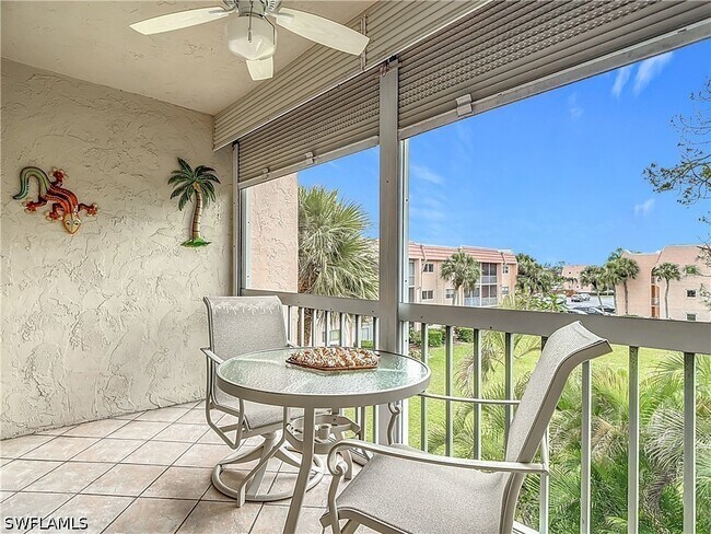 Foto del edificio - 150 Turtle Lake Ct