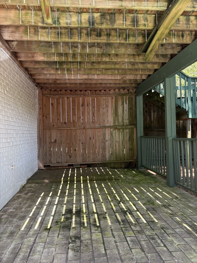 Building Photo - 334 Kennesaw Ave NW