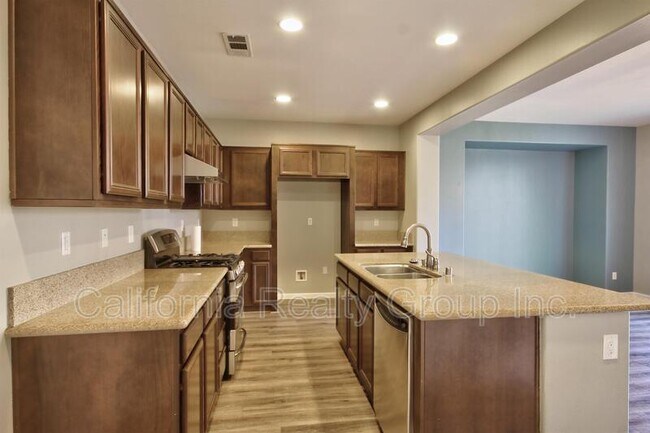 Foto del edificio - 36947 Bay Hill Dr