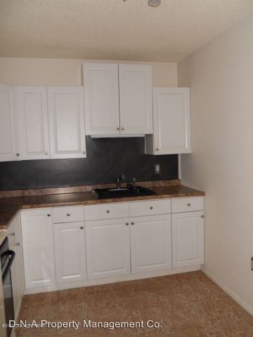 Building Photo - 3 br, 2 bath House - 151 Snowshoe Court # 204