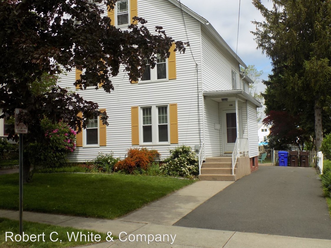 Primary Photo - 128 Lincoln St