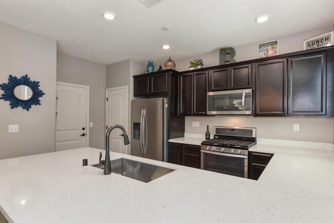 Foto del edificio - 6491 Brando Loop