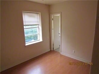 Habitación interior 2013 - Glendale Apartments